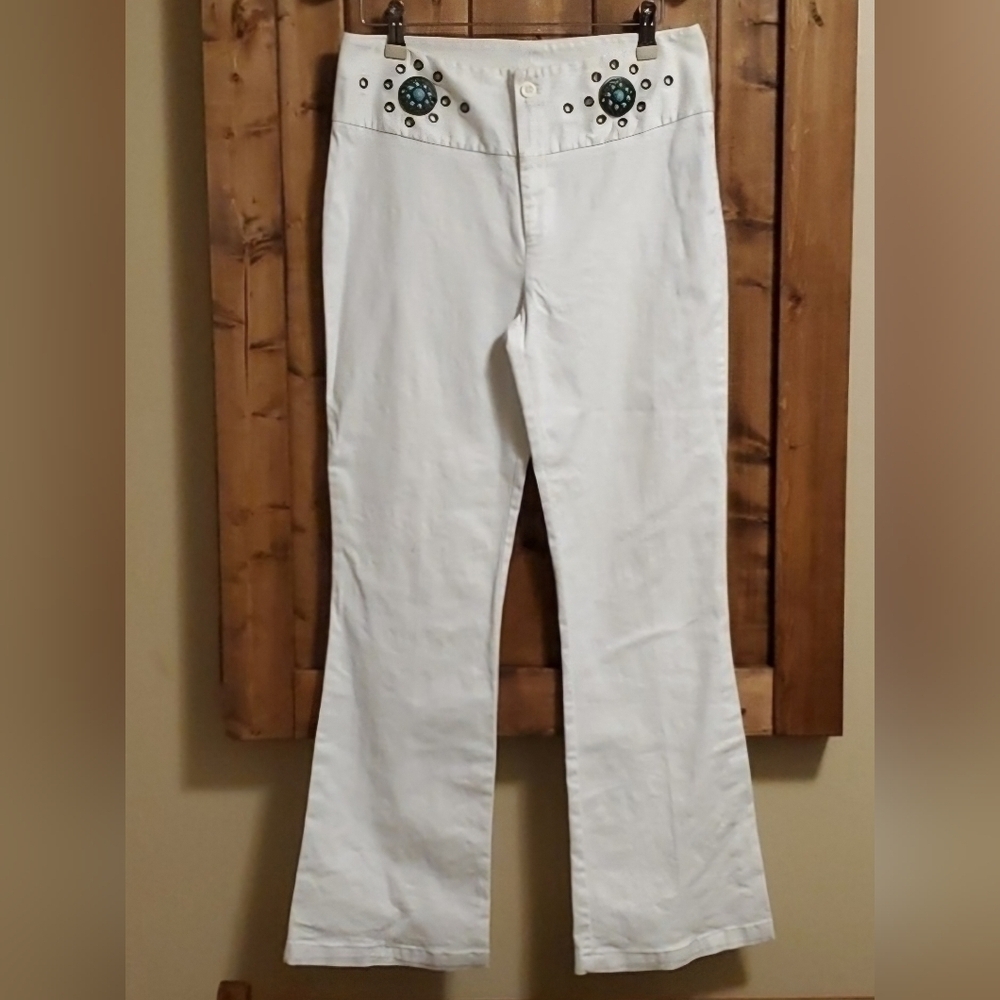 Global Mind Vintage White Aztec Faux Gem Mid Rise Stretch Jeans Size 9